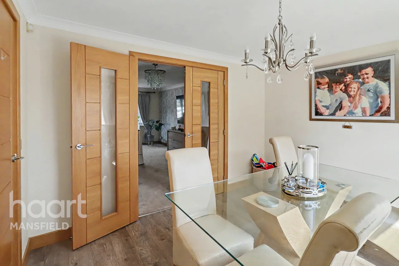Chestnut Close, Mansfield, NG18, photo 11