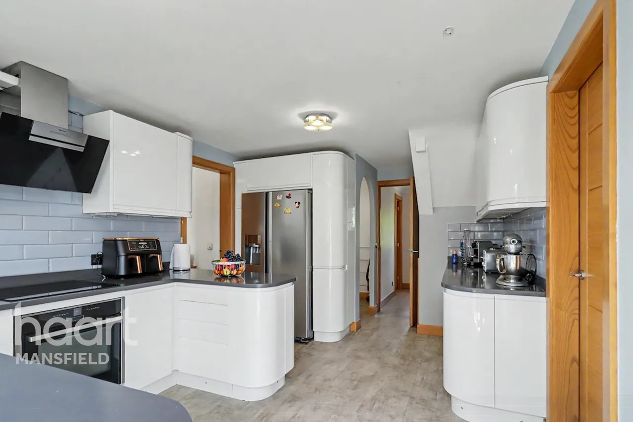 Chestnut Close, Mansfield, NG18, photo 15