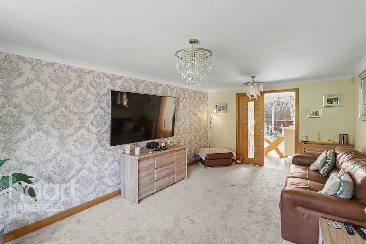 Chestnut Close, Mansfield, NG18, photo 8