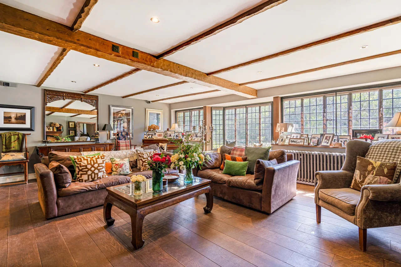 Tilford Road, Farnham, Surrey, GU9, photo 4