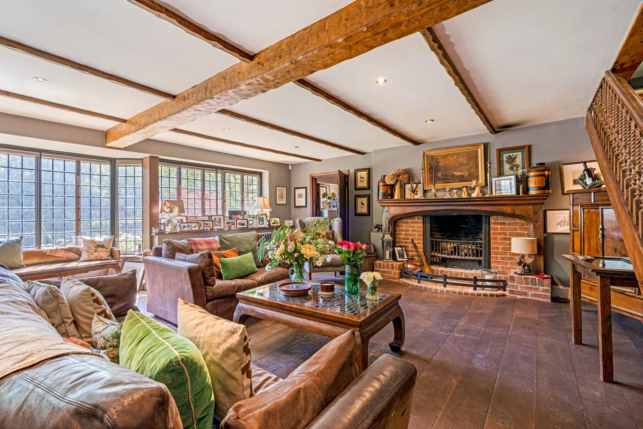 Tilford Road, Farnham, Surrey, GU9, photo 2