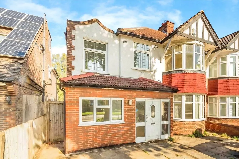 1 bed house to rent — Elgar Avenue, Surbiton, KT5