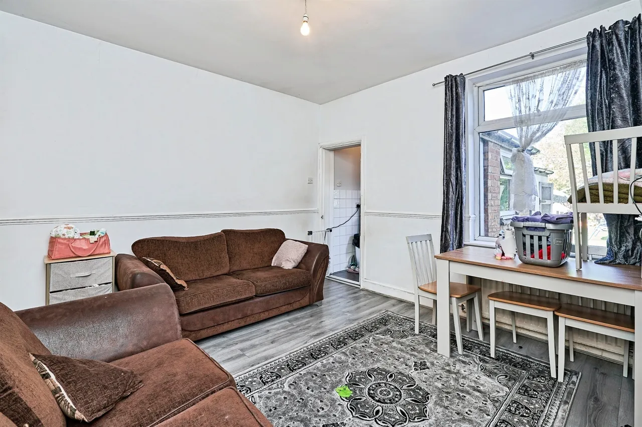 Short Street, Darlaston, WS10, photo 9