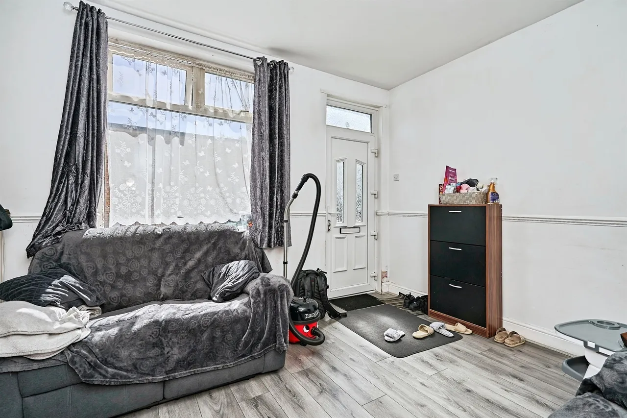 Short Street, Darlaston, WS10, photo 14