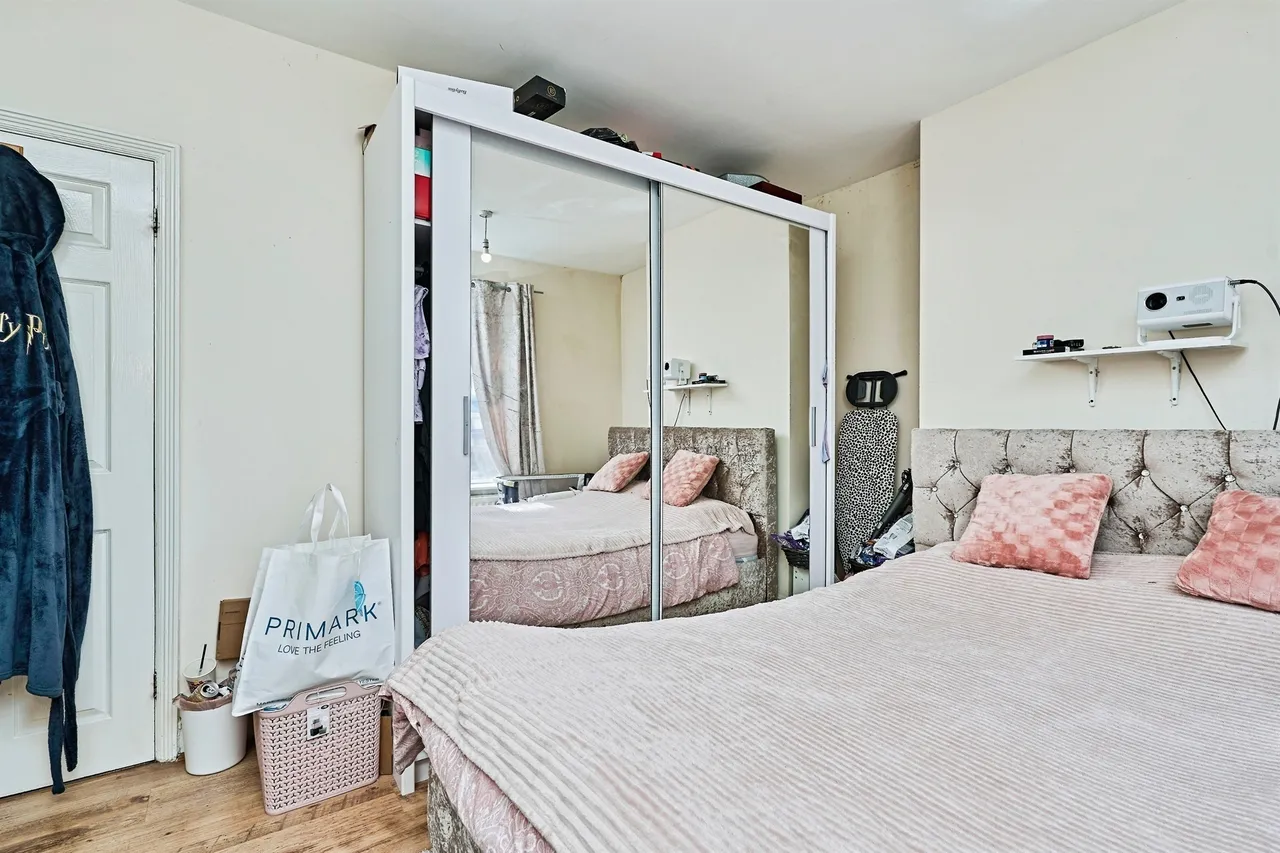 Short Street, Darlaston, WS10, photo 4