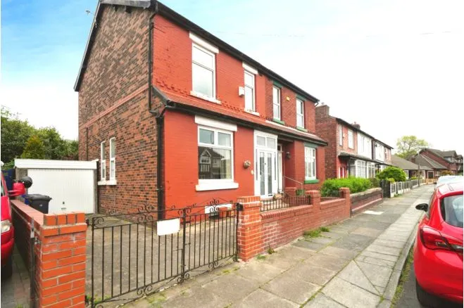 3 bed house for sale — Napier Road, Manchester