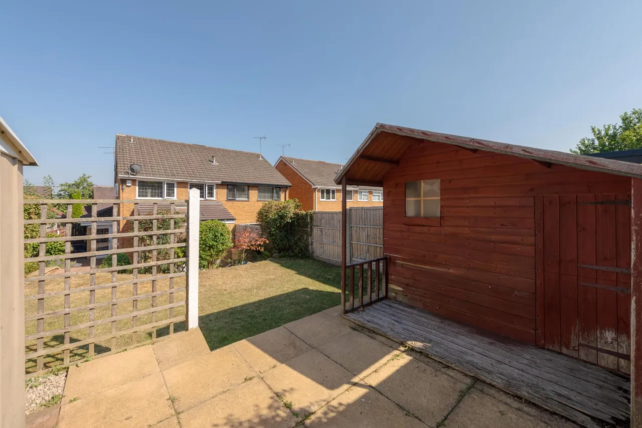 Fir Grove, Wollaston, Stourbridge, photo 32