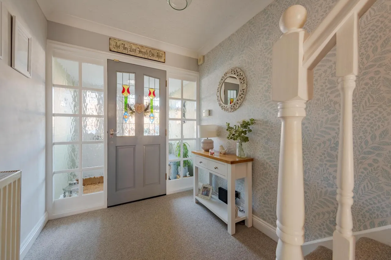 Fir Grove, Wollaston, Stourbridge, photo 3