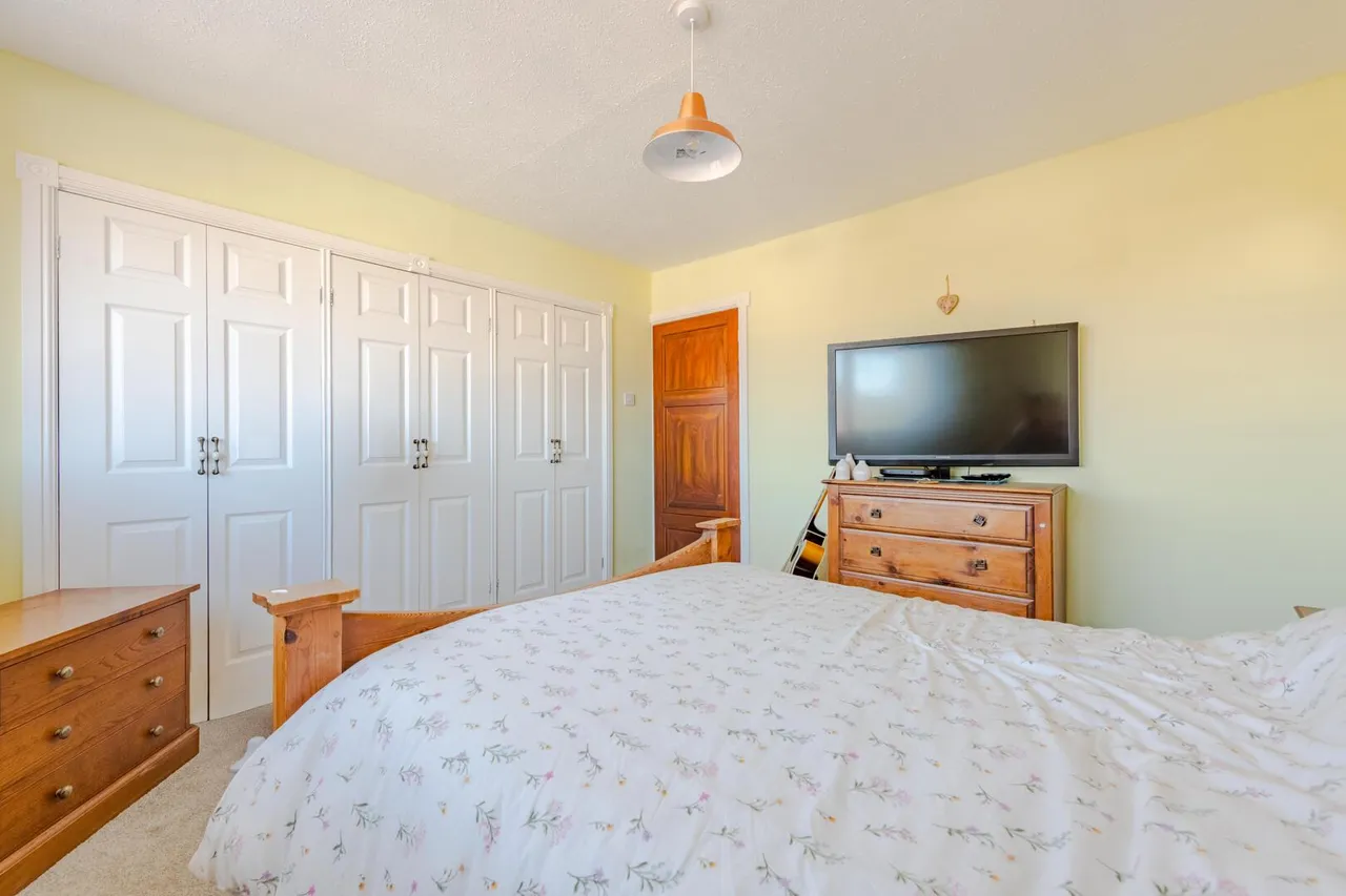Fir Grove, Wollaston, Stourbridge, photo 21