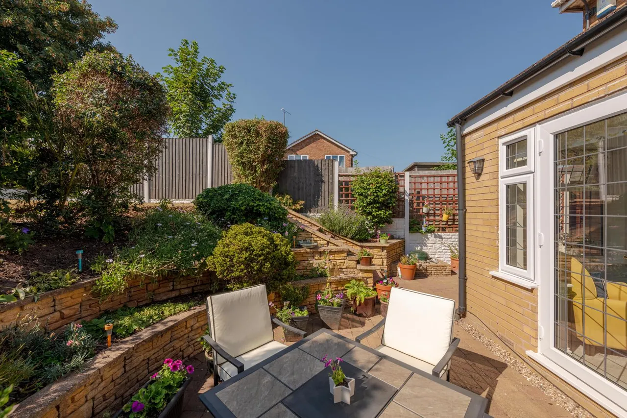Fir Grove, Wollaston, Stourbridge, photo 28
