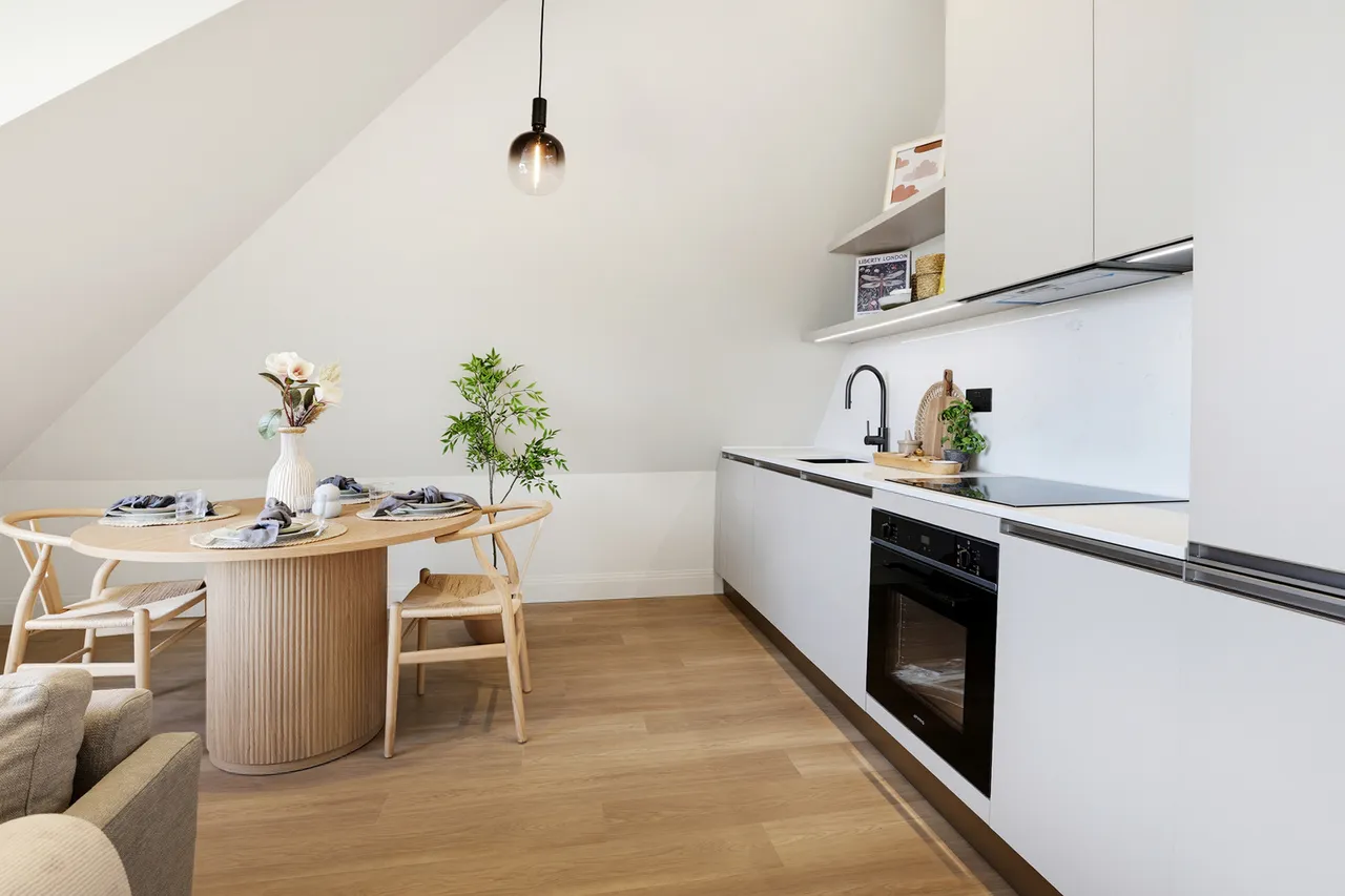 Creswick Road, Acton, W3, photo 3