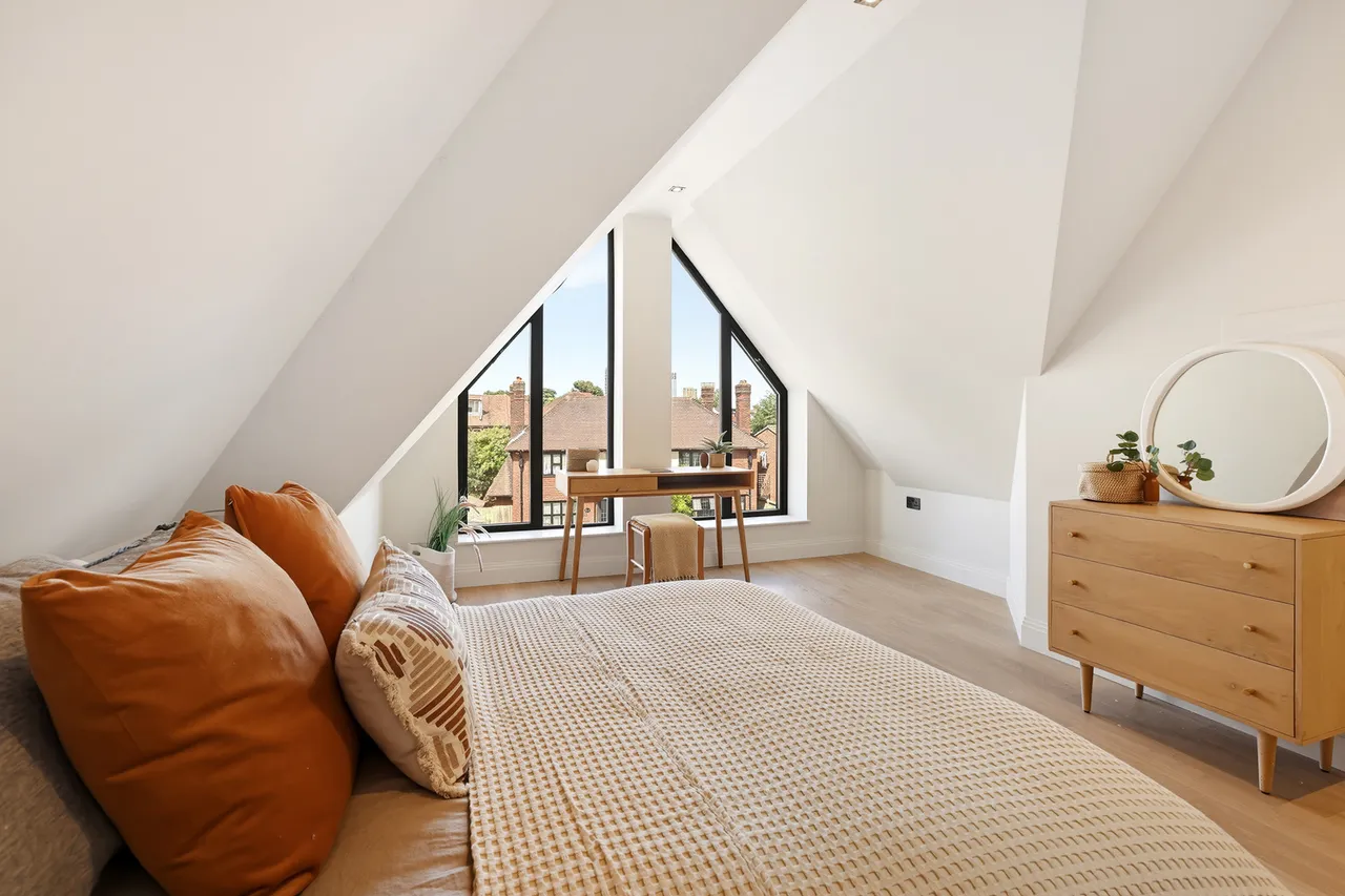 Creswick Road, Acton, W3, photo 11