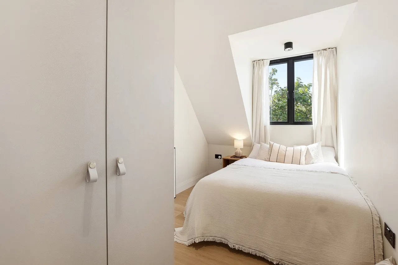 Creswick Road, Acton, W3, photo 9
