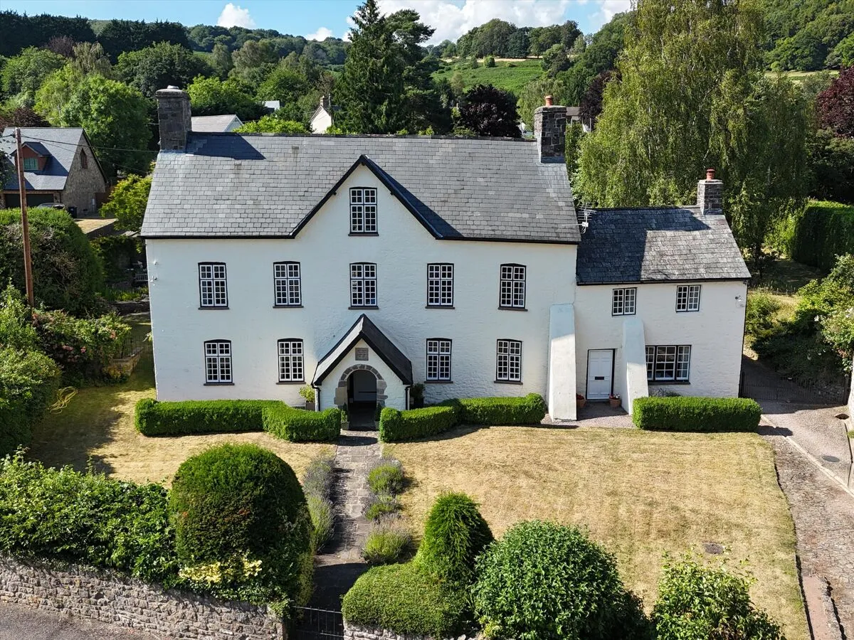 5 bed house for sale, Llanvair Discoed, Chepstow, NP16