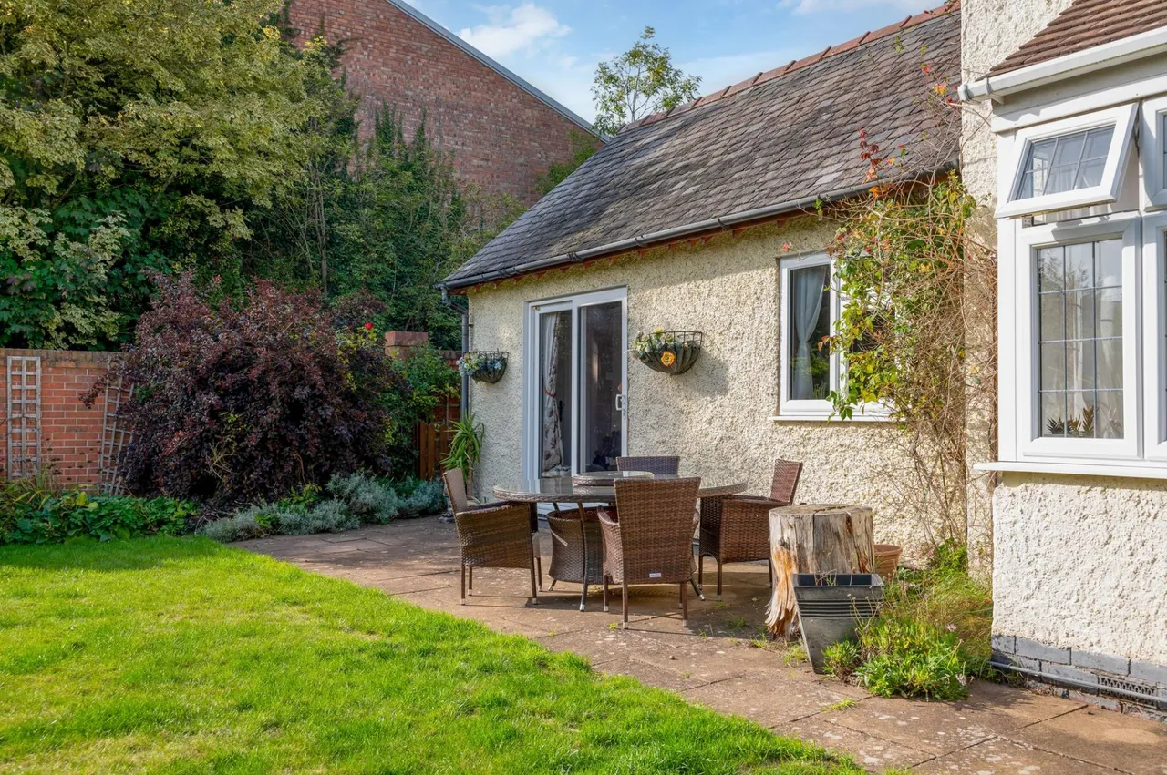 Main Street, Asfordby, LE14, photo 22