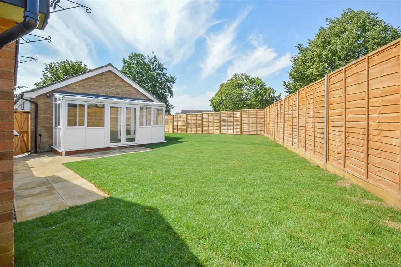 Lundy Close, Haverhill, CB9, photo 13