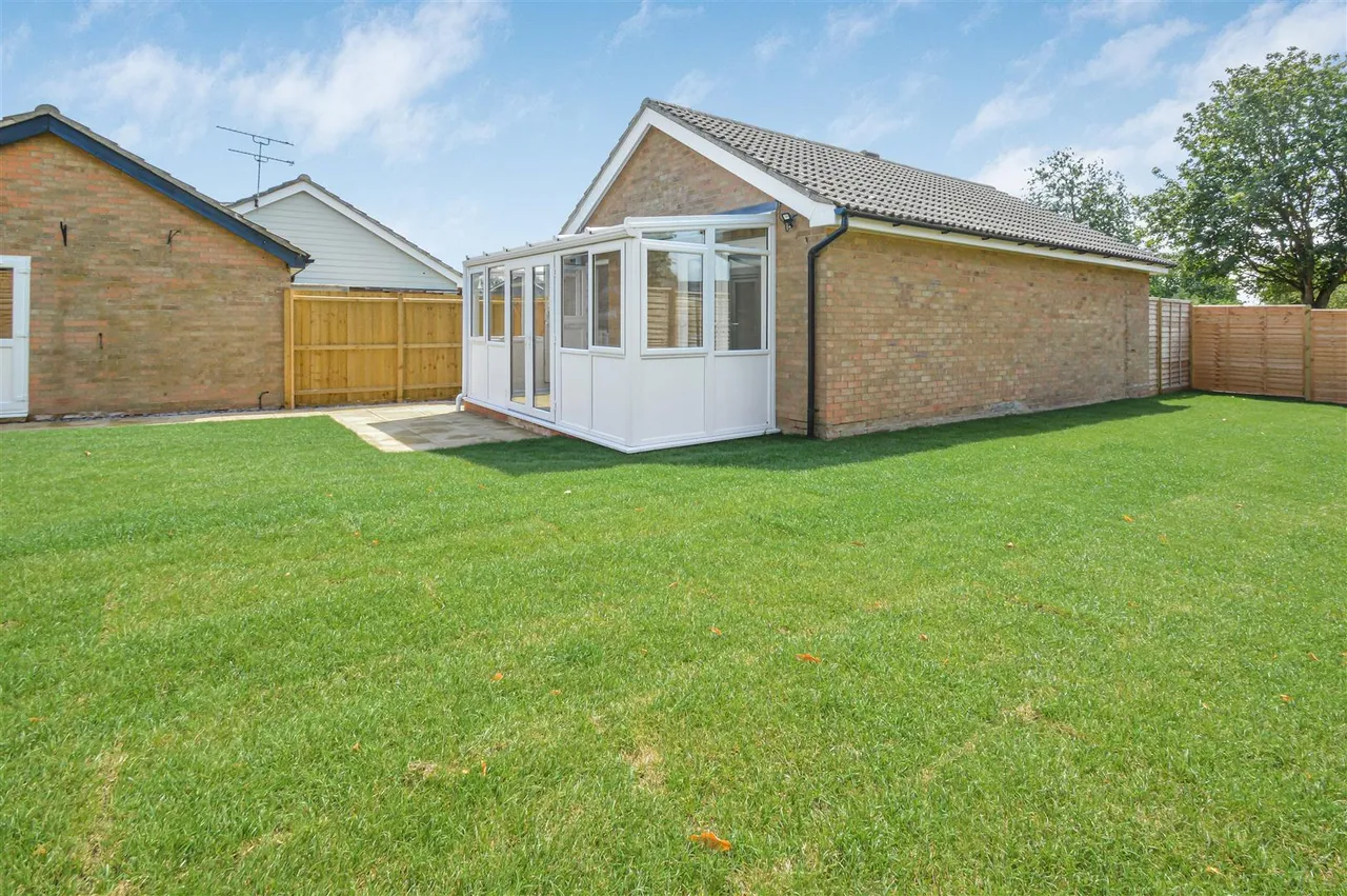 Lundy Close, Haverhill, CB9, photo 14
