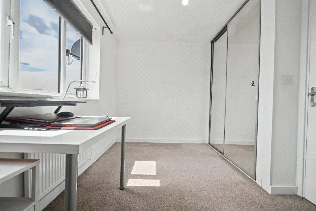 Ruby Street, Wakefield, WF1, photo 12