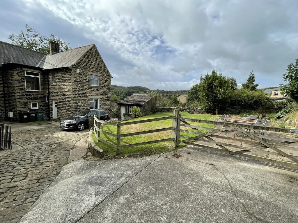 Cumberworth Lane, Denby Dale, photo 17