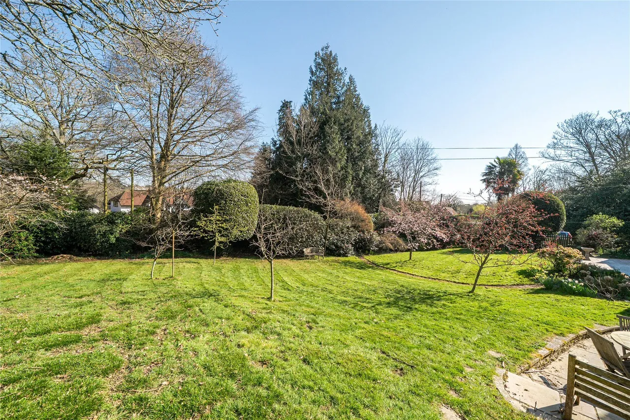 Boldre Lane, Boldre, Lymington, Hampshire, SO41, photo 5