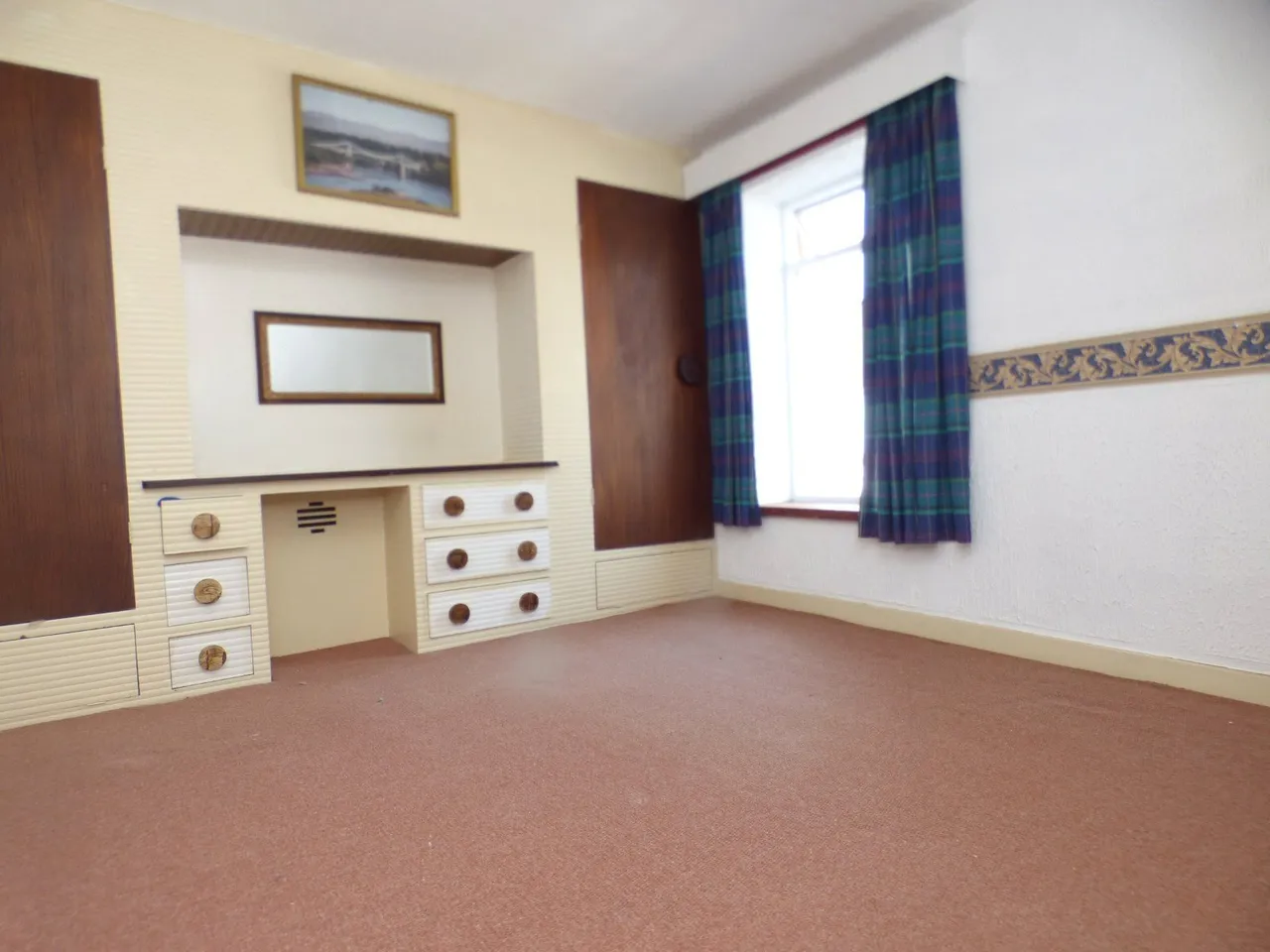 High Street, Menai Bridge, LL59, photo 6