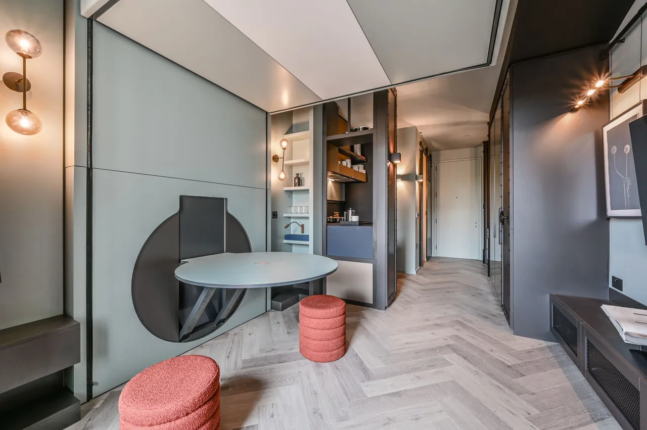 Showflat 1 Dandi Battersea, Haydon Way, London, photo 3