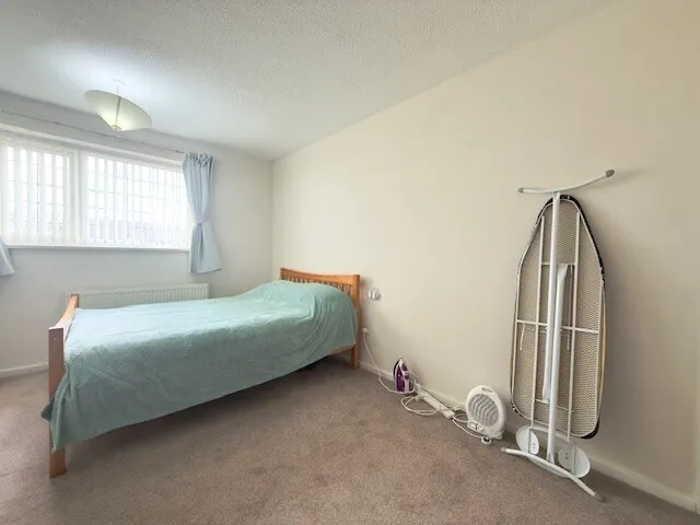 Greenfinch Road, Castle Bromwich, B36, photo 6