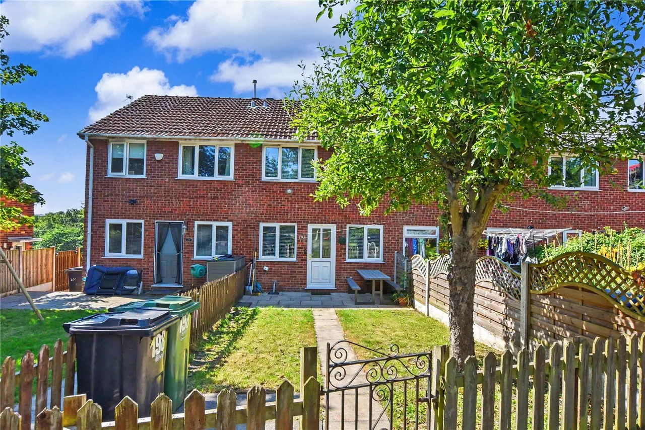 Valley Road, Pudsey, LS28, photo 19