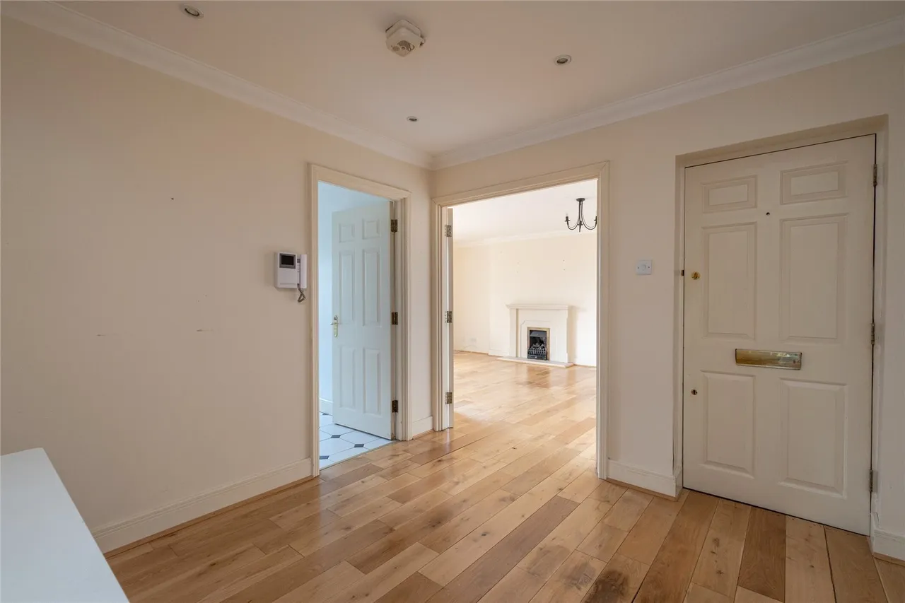 The Downs, London, SW20, photo 4