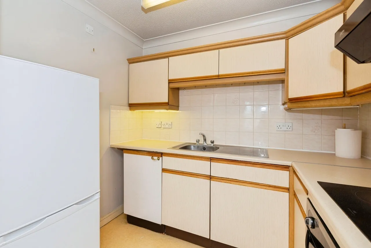 Longbridge Road, Barking, IG11, photo 6