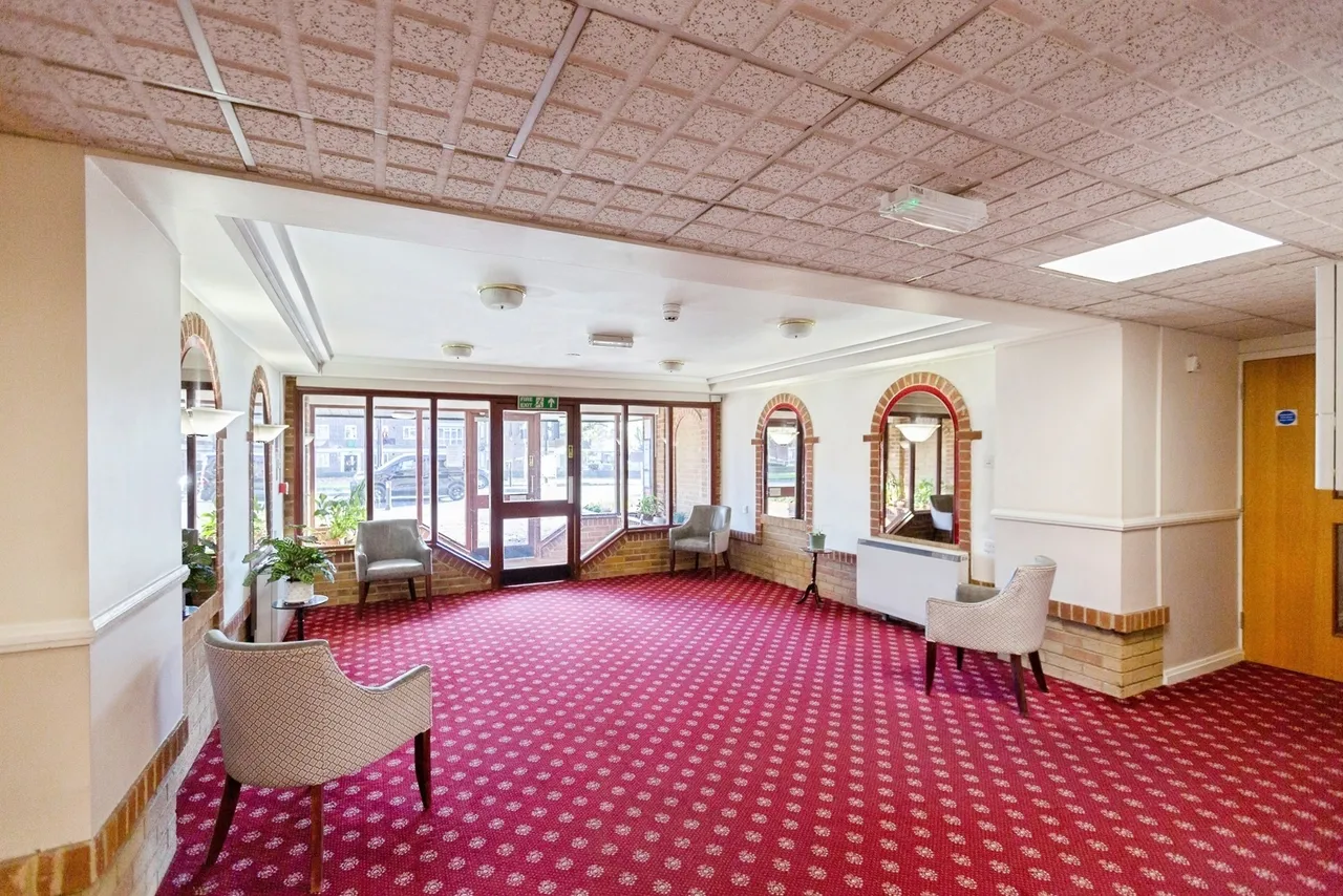 Longbridge Road, Barking, IG11, photo 14