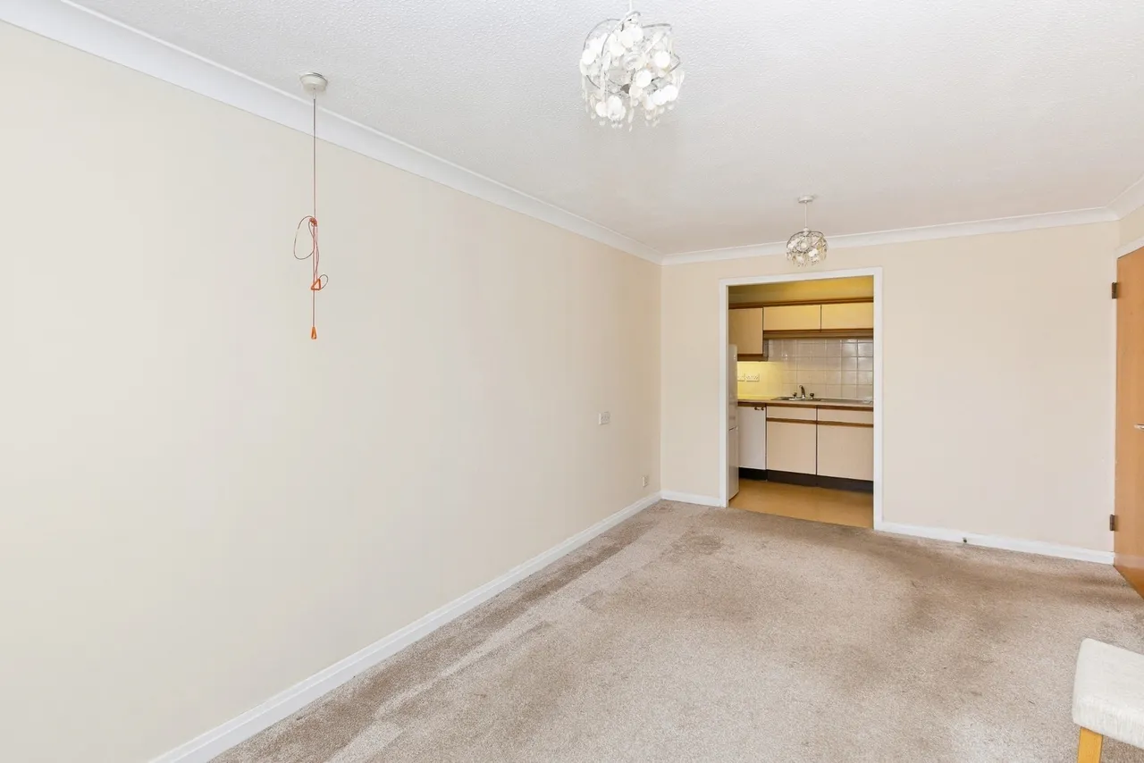 Longbridge Road, Barking, IG11, photo 4