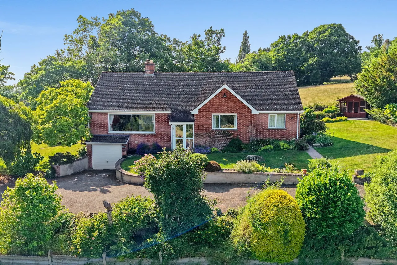 Yartleton Lane, May Hill, GL17, photo 25
