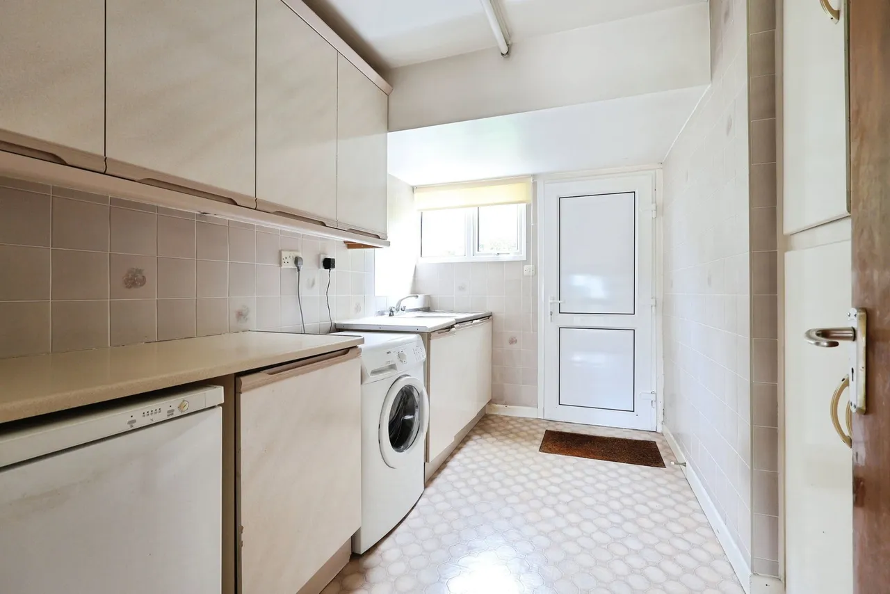 Yartleton Lane, May Hill, GL17, photo 11