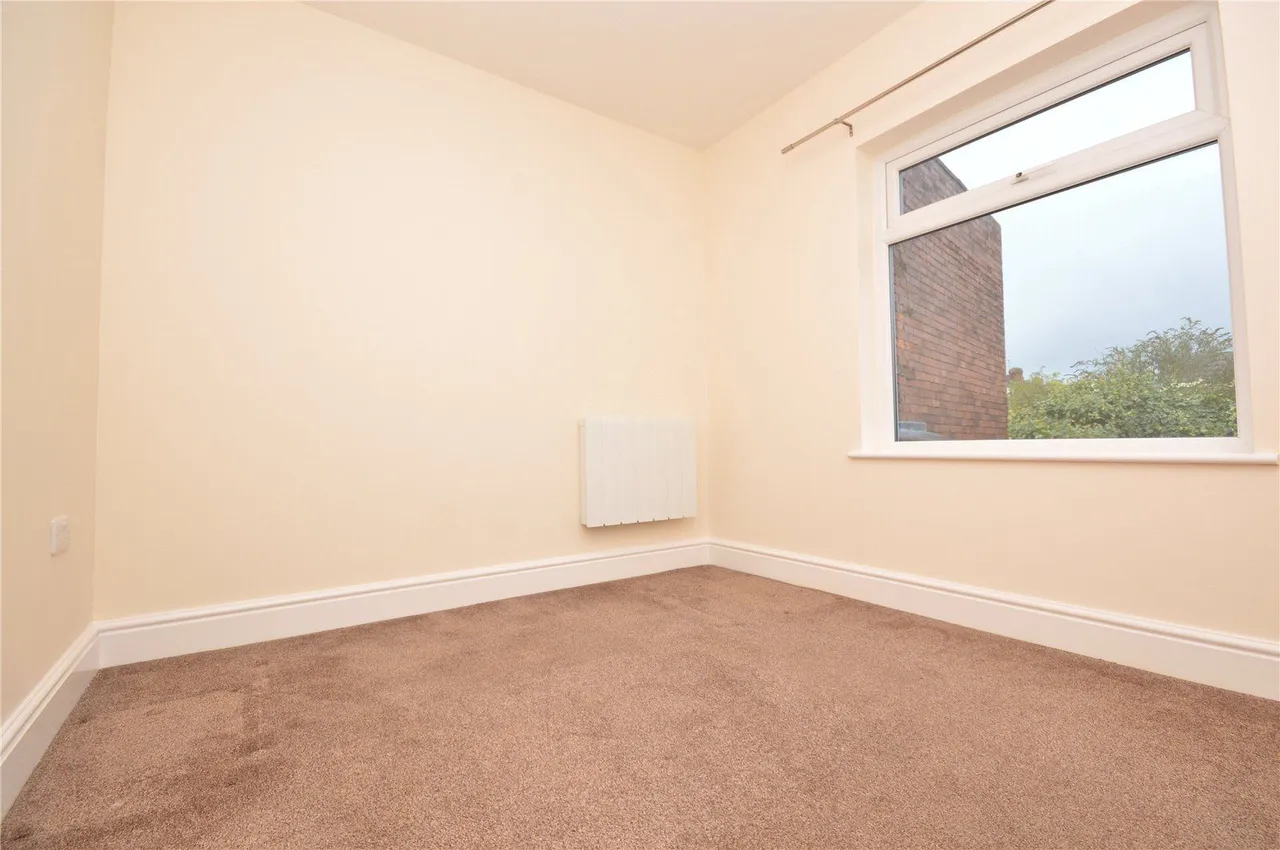High Street, Kippax, LS25, photo 6