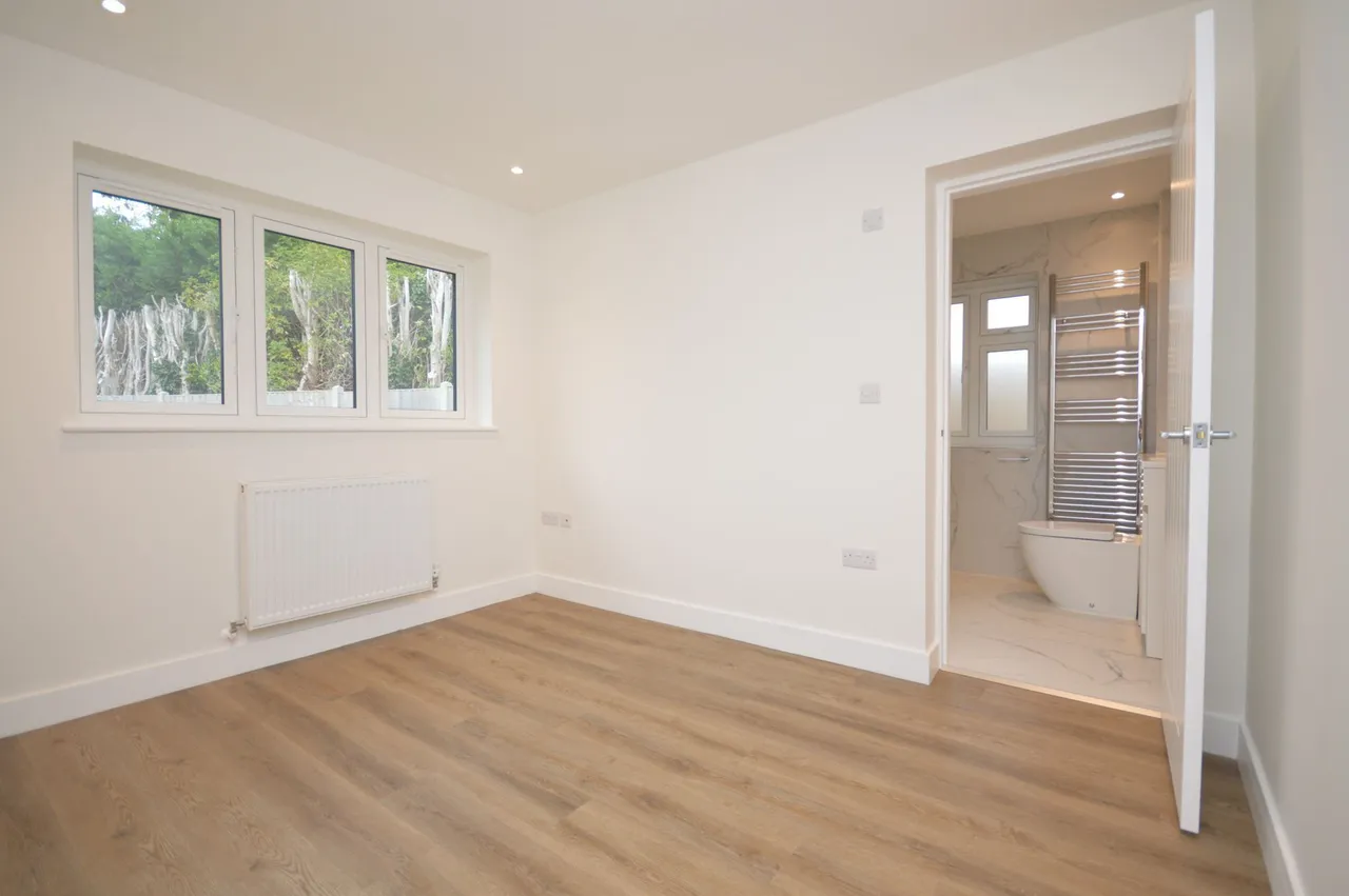 Fletcher Close, Tunstead, NR12, photo 10