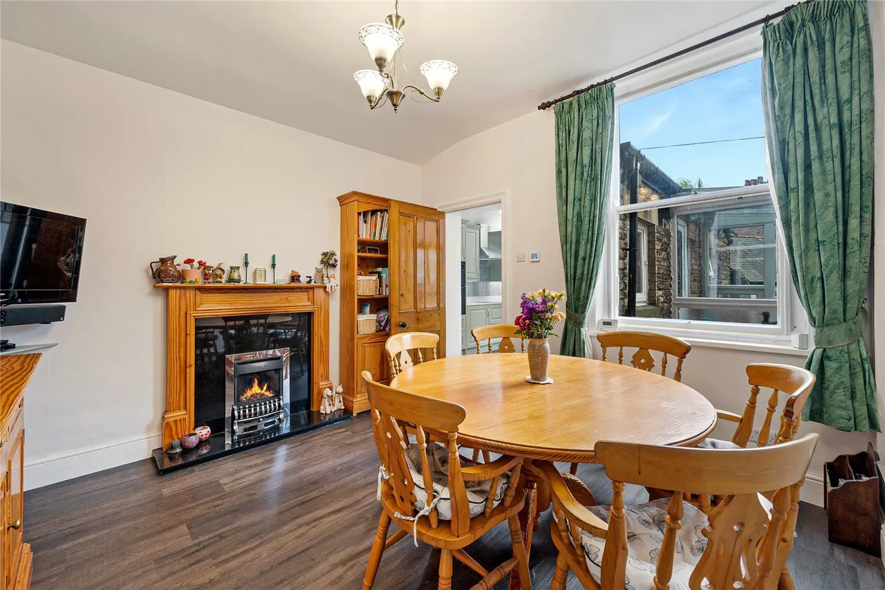Springwood Road, Oakwood, LS8, photo 10