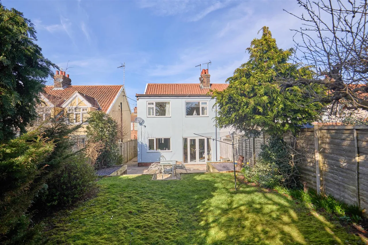 North Road, Southwold, IP18, photo 15