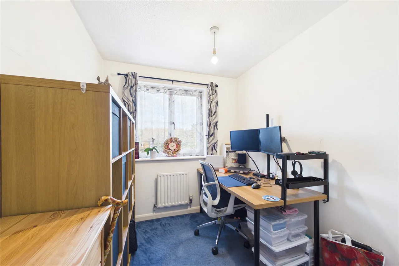 Primrose Gardens, Hatch Warren, RG22, photo 14