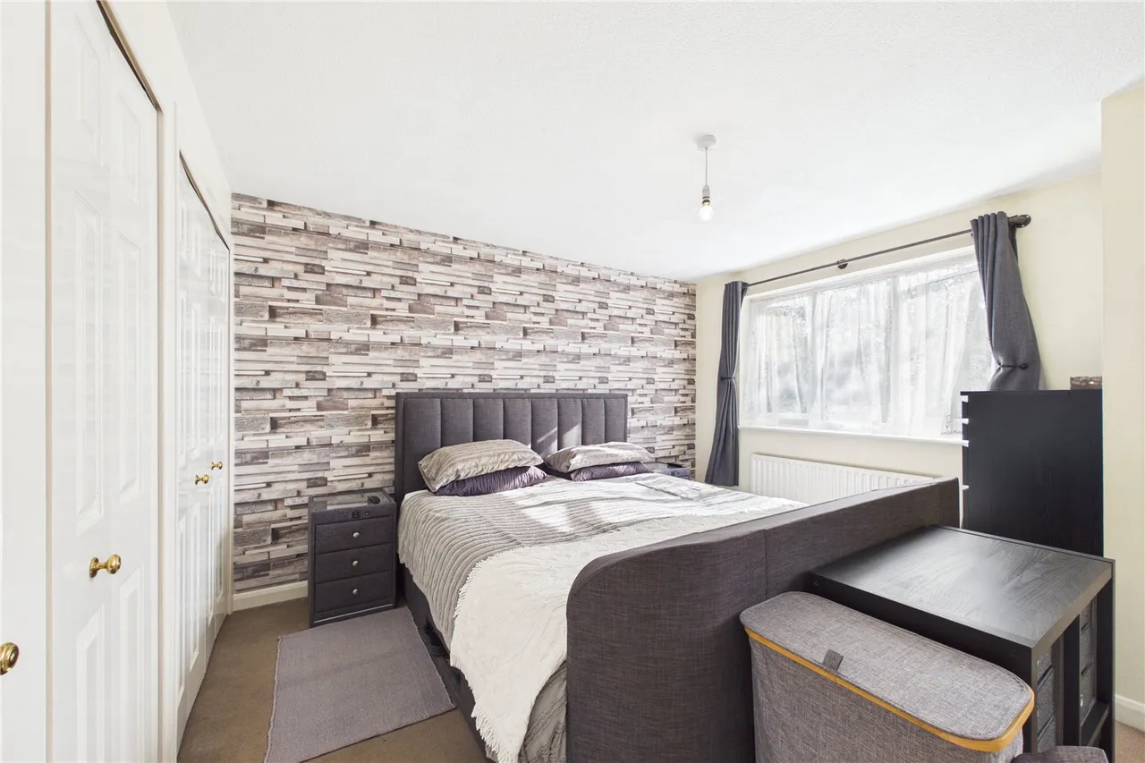 Primrose Gardens, Hatch Warren, RG22, photo 7