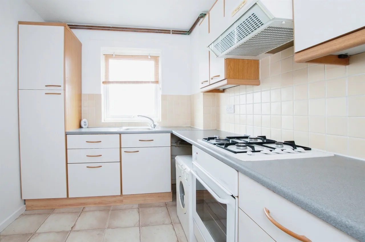Cleveland Road, Bournemouth, BH1, photo 10