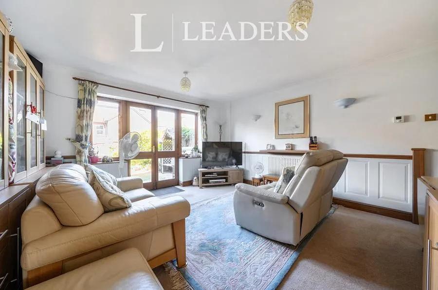 Bishops Mews, Tonbridge, TN9, photo 19