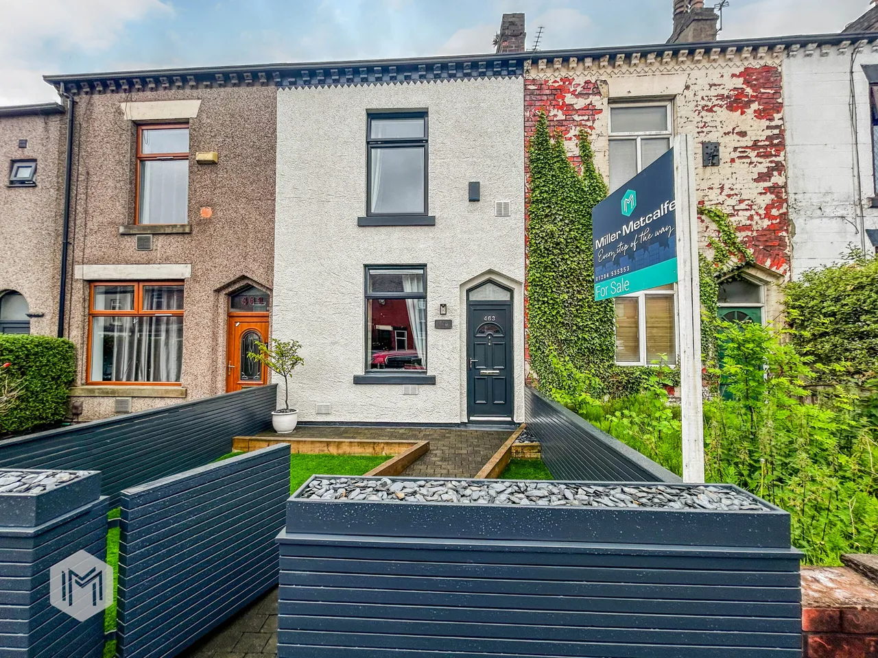 2 bed house for sale — St. Helens Road, Bolton, BL3 3RT