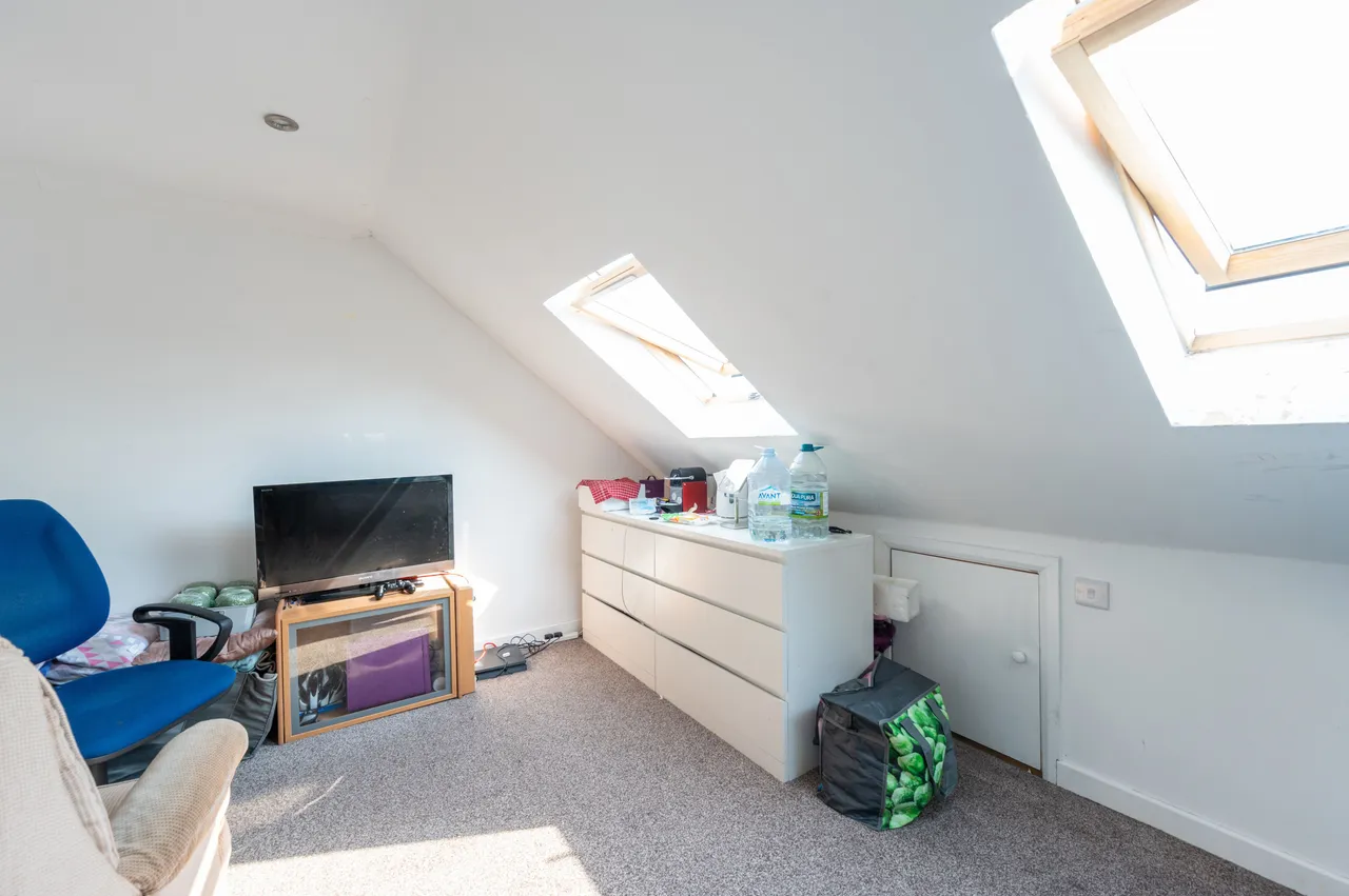 Thornton Heath, CR7, photo 9