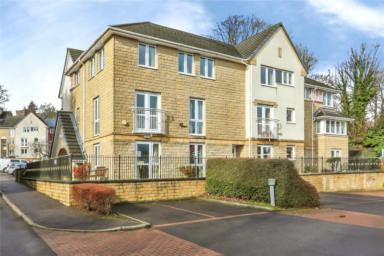 2 bed flat for sale — Bartin Close, Sheffield, South Yorkshire, S11