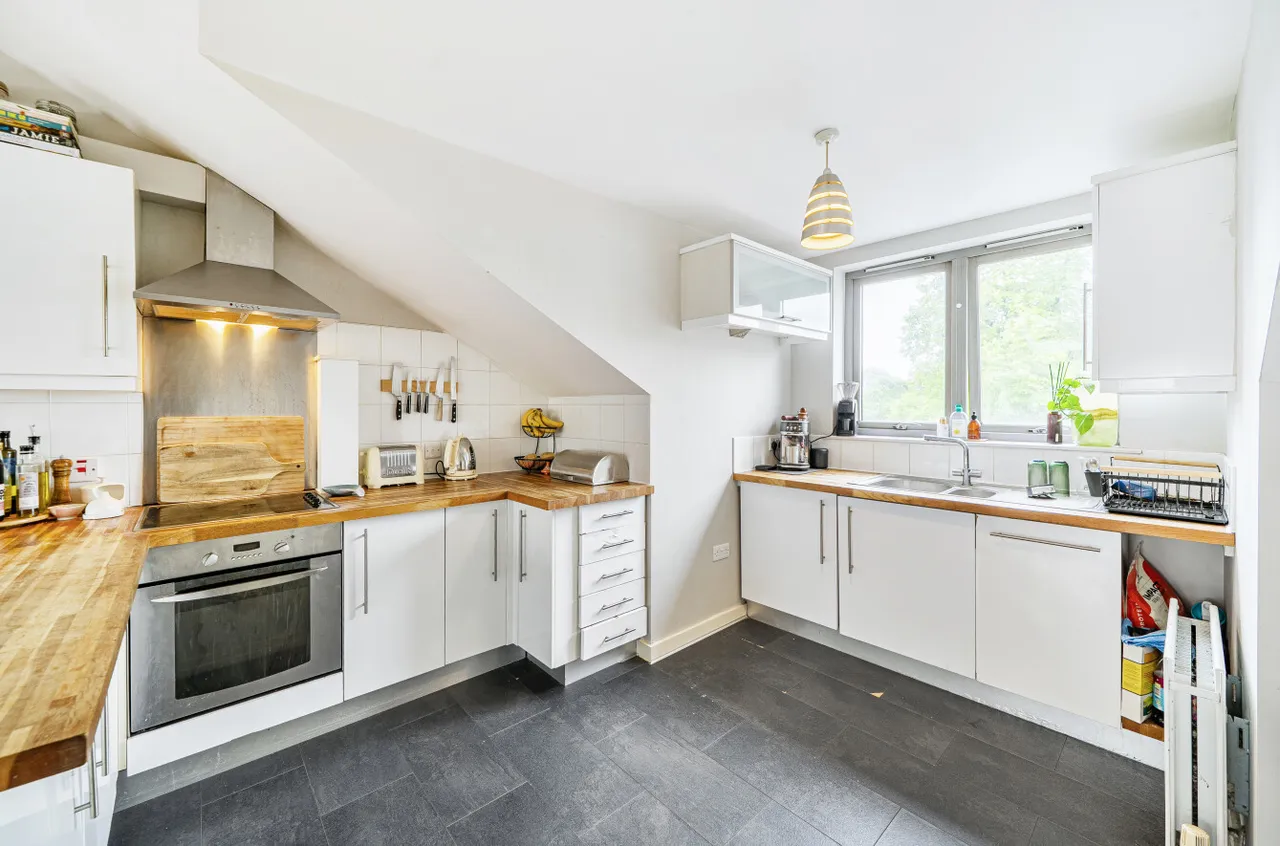 Lime Grove, Chapel Allerton, LS7, photo 3