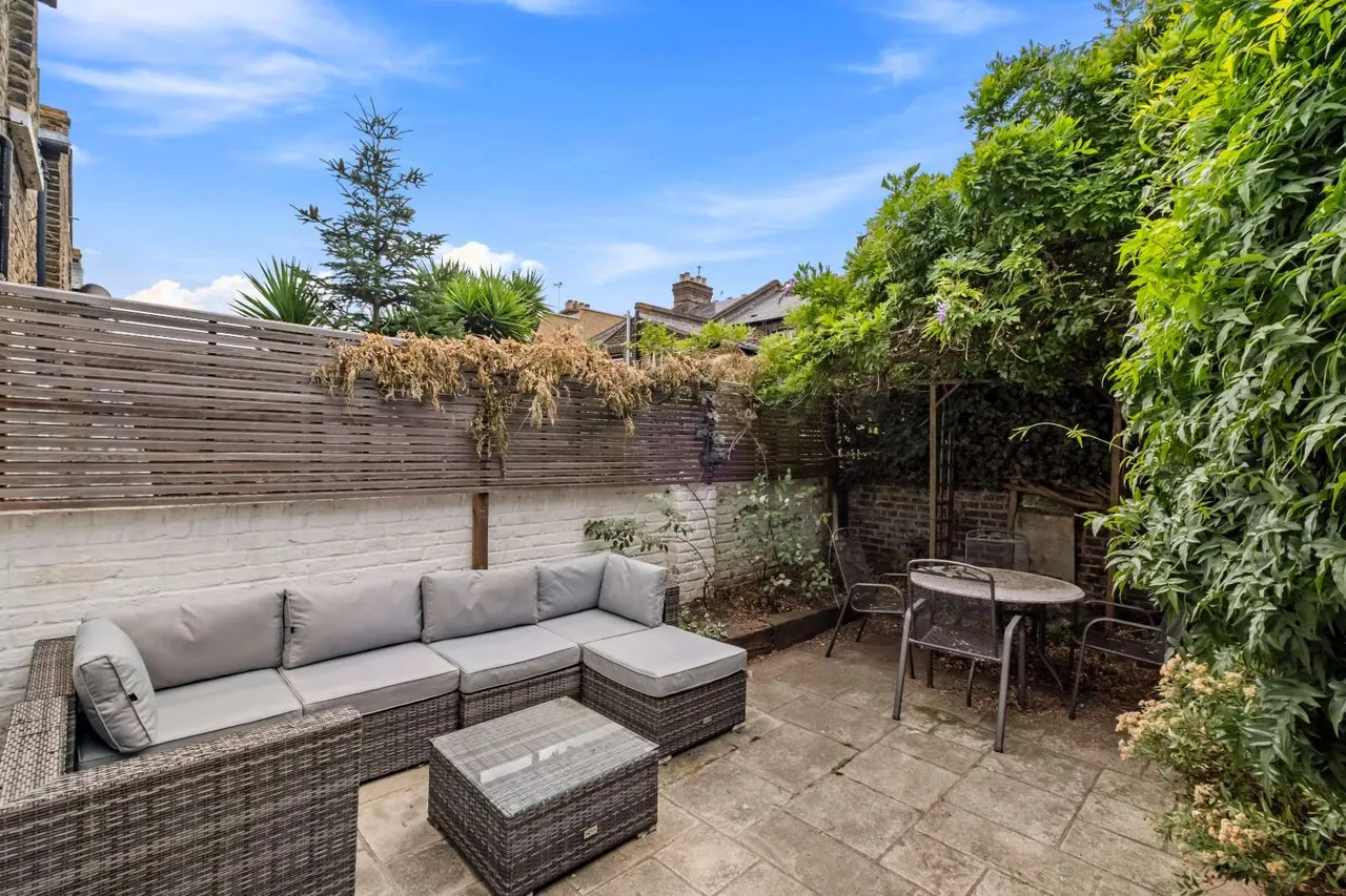 Ashbury Road, London, SW11, photo 9