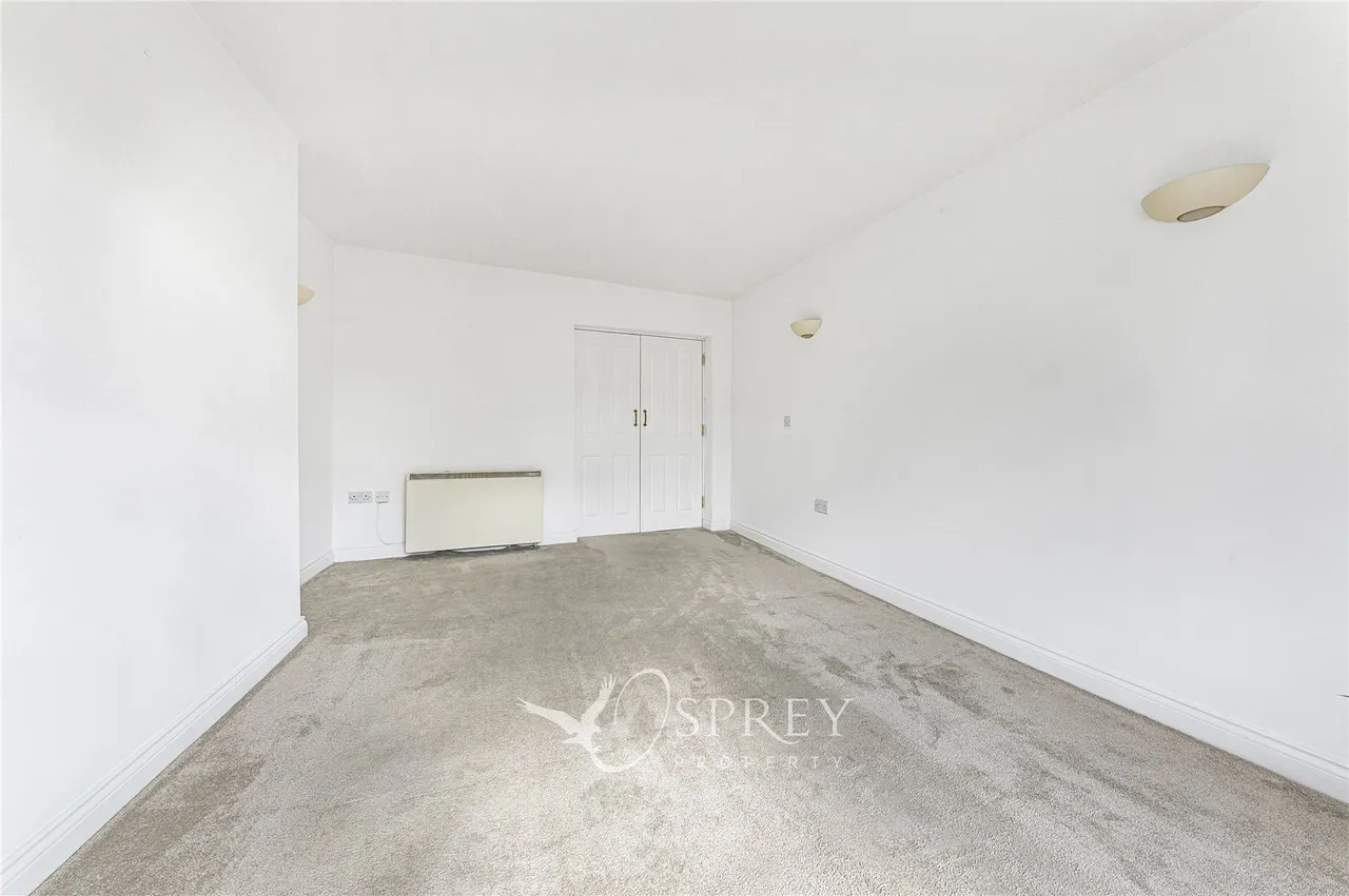 Market Place, Oundle, PE8, photo 4