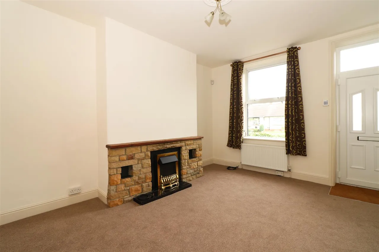 Granville Terrace, Yeadon, LS19, photo 2