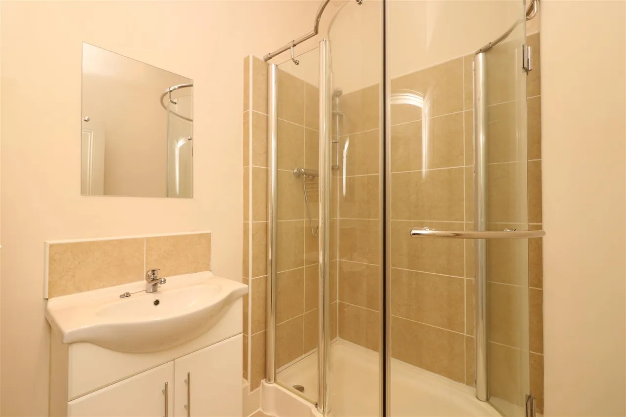 Granville Terrace, Yeadon, LS19, photo 8
